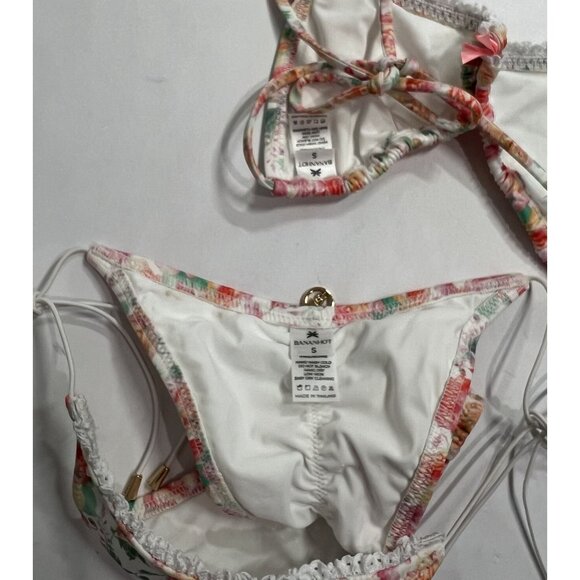 BANANHOT Flora Bikini Set in Vintage Flower - Picture 5 of 5